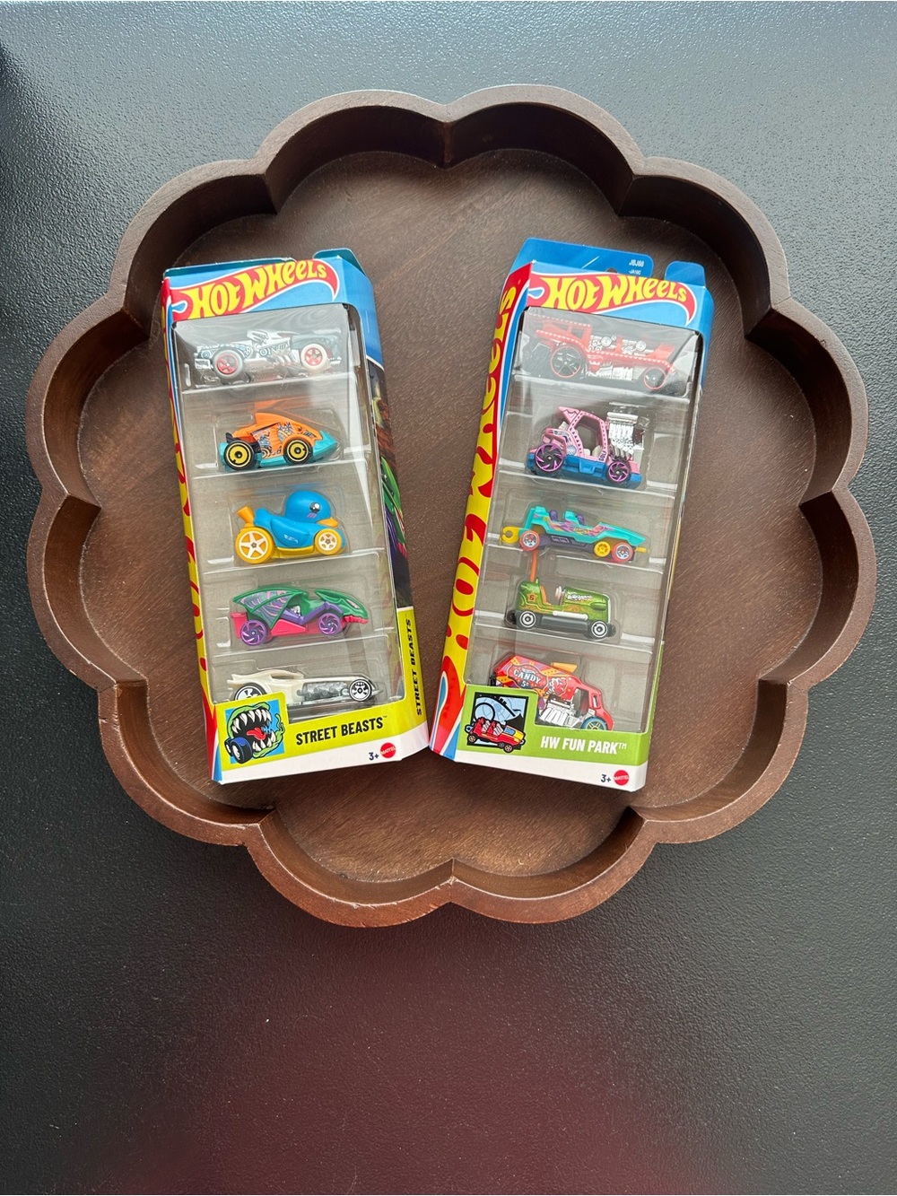 Hot Wheels 5 Pack HW Fun Pack & Green Street Beasts JBJ88 & JBJ90